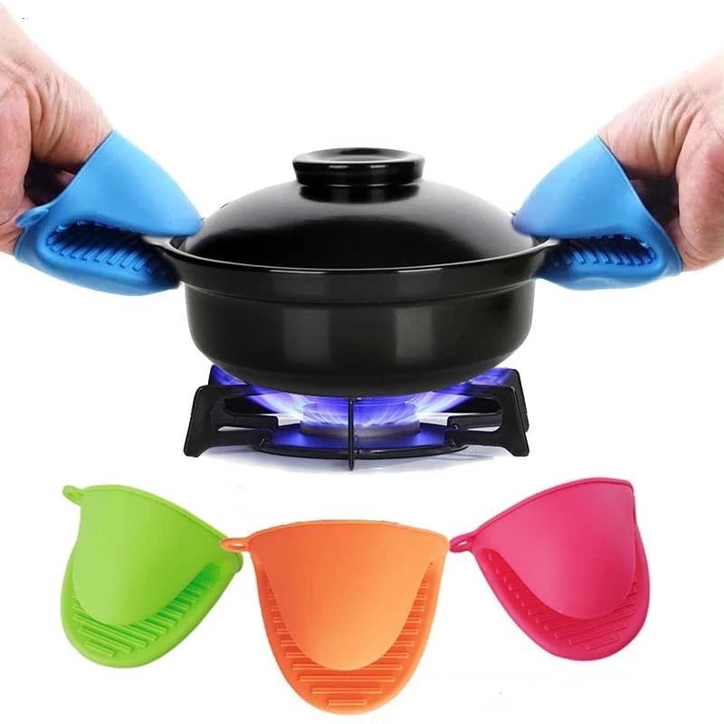 HeatGrip™ Universal Silicone Pot Holder & Oven Mitt 🍲🔥 | Buy 1 Get 1 FREE